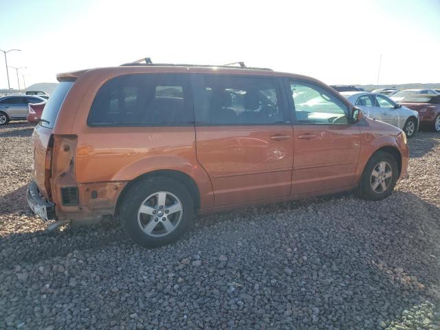 2D4RN3DG7BR667533 - 2011 DODGE GRAND CARA MAINSTREET ORANGE photo 3