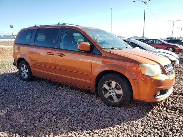 2D4RN3DG7BR667533 - 2011 DODGE GRAND CARA MAINSTREET ORANGE photo 4