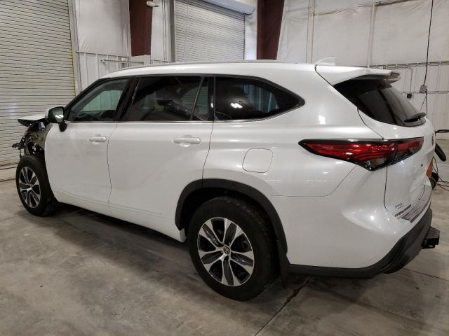 5TDGZRBH3NS204985 - 2022 TOYOTA HIGHLANDER XLE WHITE photo 2