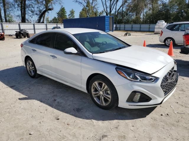 5NPE34AF6KH748796 - 2019 HYUNDAI SONATA LIMITED WHITE photo 4