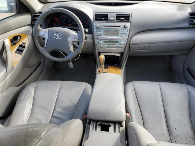 4T1BK46K07U052519 - 2007 TOYOTA CAMRY LE GRAY photo 8