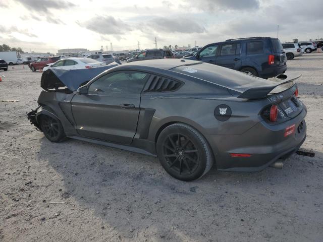 1FA6P8TH5J5126631 - 2018 FORD MUSTANG GRAY photo 2