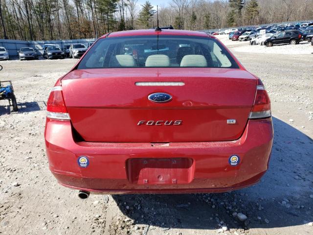 1FAHP3FN2AW145886 - 2010 FORD FOCUS SE RED photo 6