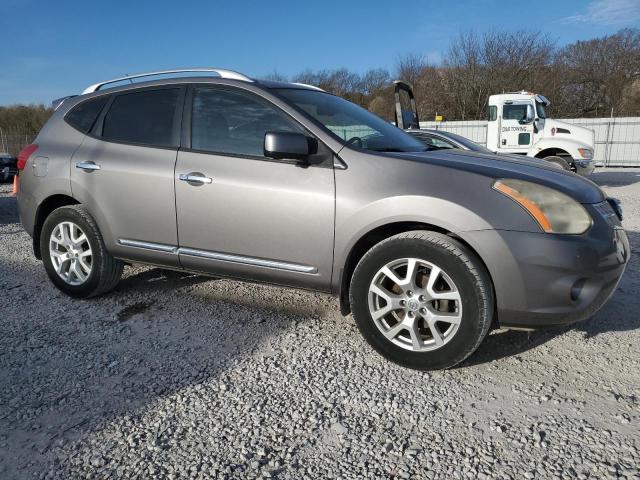 JN8AS5MV4DW617779 - 2013 NISSAN ROGUE S GRAY photo 4