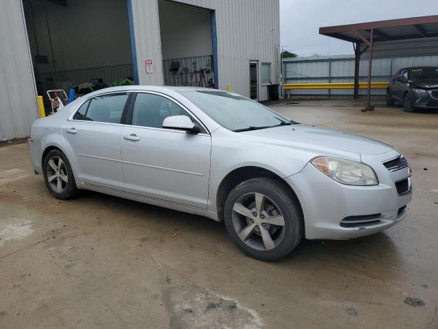 1G1ZC5EU0BF116475 - 2011 CHEVROLET MALIBU 1LT SILVER photo 4