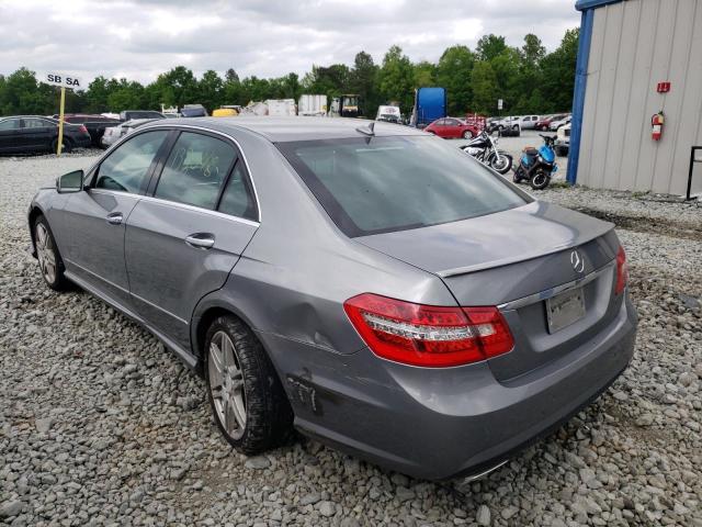 WDDHF7CB3AA048326 - 2010 MERCEDES-BENZ E 550 SILVER photo 3