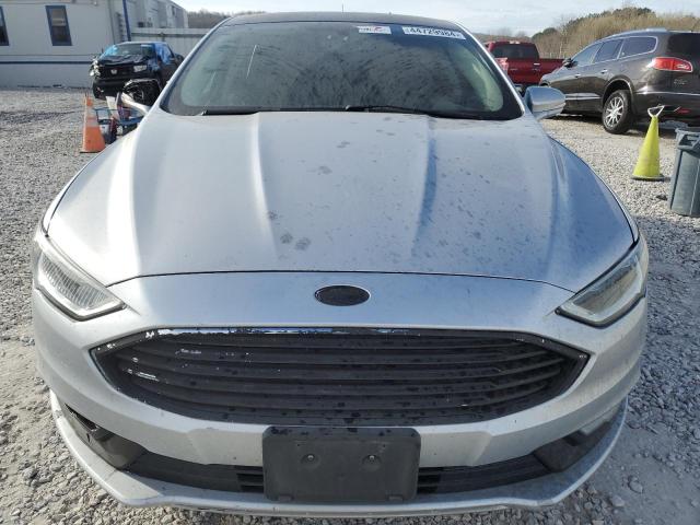 3FA6P0HD9HR215505 - 2017 FORD FUSION SE SILVER photo 5