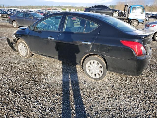 3N1CN7AP4JL852216 - 2018 NISSAN VERSA S BLACK photo 2