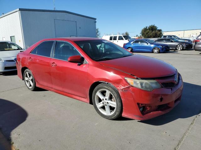 4T1BF1FK3DU706699 - 2013 TOYOTA CAMRY L RED photo 4