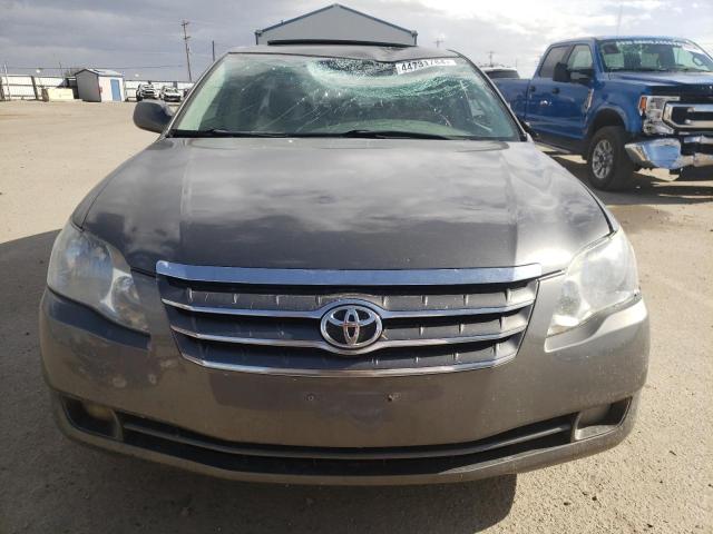 4T1BK36B37U179761 - 2007 TOYOTA AVALON XL GRAY photo 5