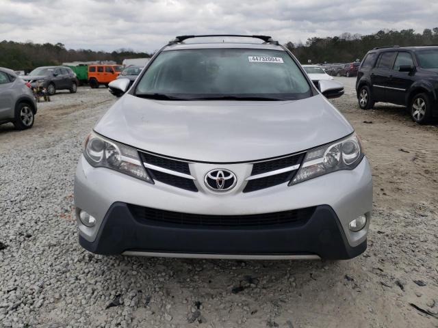 2T3WFREV8DW017258 - 2013 TOYOTA RAV4 XLE SILVER photo 5