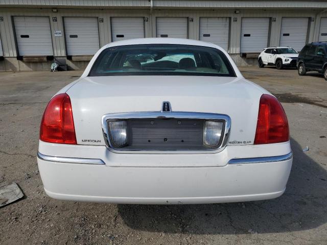 2LNHM82V39X625873 - 2009 LINCOLN TOWN CAR SIGNATURE LIMITED WHITE photo 6