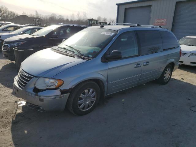 2C8GP64L85R536594 - 2005 CHRYSLER TOWN & COU LIMITED BLUE photo 1