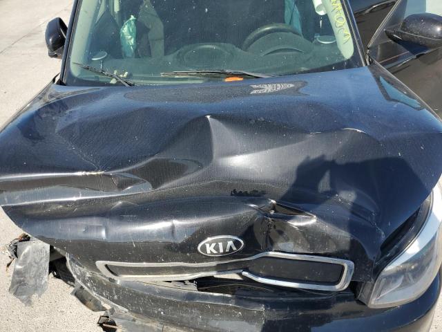 KNDJN2A26G7362420 - 2016 KIA SOUL BLACK photo 12