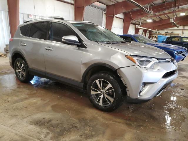 2T3RFREV0GW499239 - 2016 TOYOTA RAV4 XLE SILVER photo 4