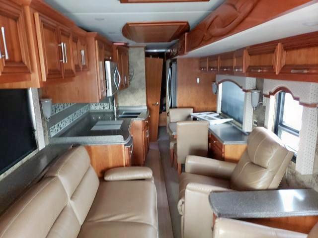 4UZFCHCY6HCJF6661 - 2017 FREIGHTLINER CHASSIS XC ორფეროვანი ფოტო 6