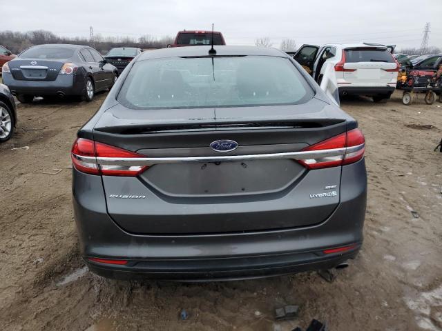 3FA6P0LU3JR239781 - 2018 FORD FUSION SE HYBRID CHARCOAL photo 6