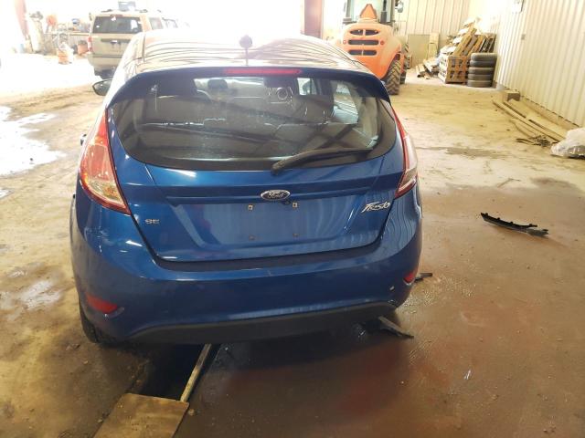 3FADP4EJ9JM106702 - 2018 FORD FIESTA SE BLUE photo 6