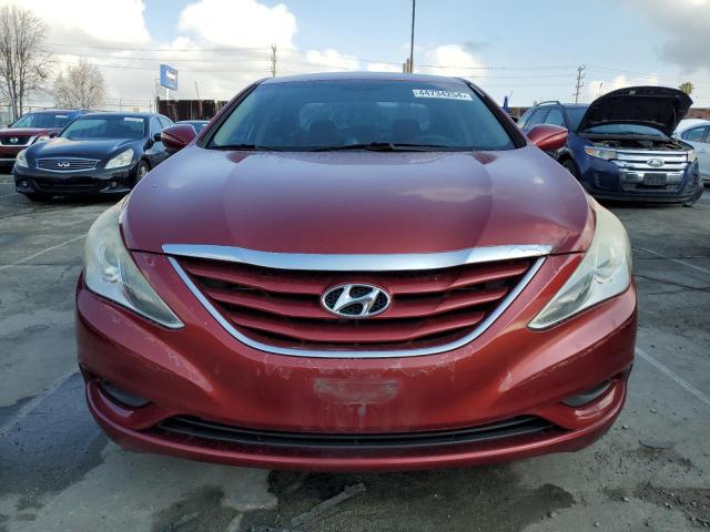 5NPEB4AC8CH416742 - 2012 HYUNDAI SONATA GLS RED photo 5