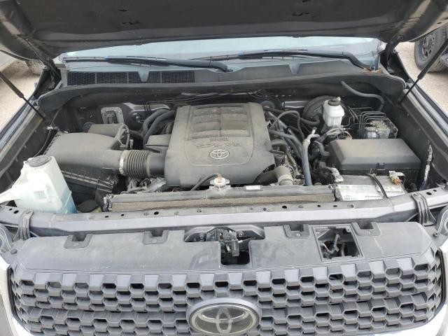 5TFDW5F16JX762576 - 2018 TOYOTA TUNDRA CREWMAX SR5 GRAY photo 11