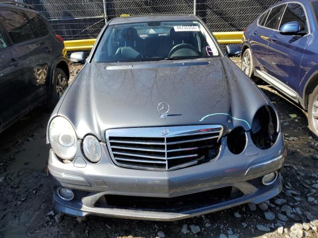 WDBUF56X19B435644 - 2009 MERCEDES-BENZ E 350 GRAY photo 5