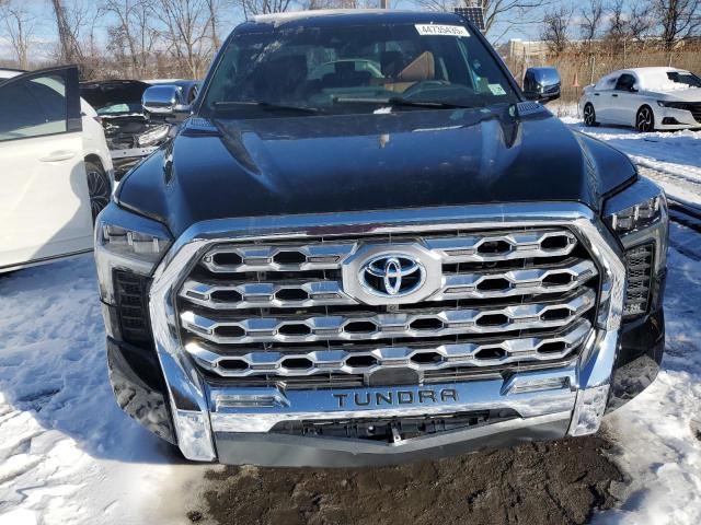 5TFMC5DB8RX054569 - 2024 TOYOTA TUNDRA CREWMAX PLATINUM შავი ფოტო 5