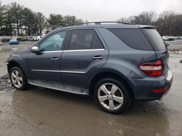4JGBB8GB3AA601774 - 2010 MERCEDES-BENZ ML 350 4MATIC CHARCOAL photo 2
