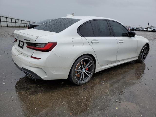 3MW5U7J05N8C59353 - 2022 BMW M340I WHITE photo 3