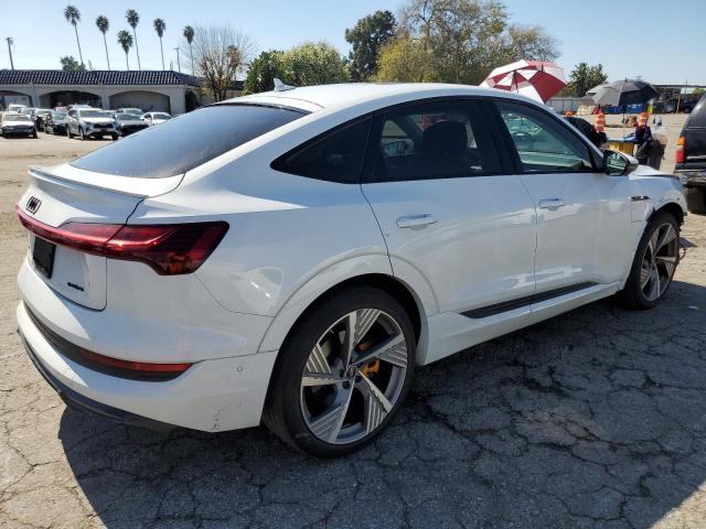 WA13AAGE2NB036392 - 2022 AUDI E-TRON SPORTBACK PRESTIGE WHITE photo 3