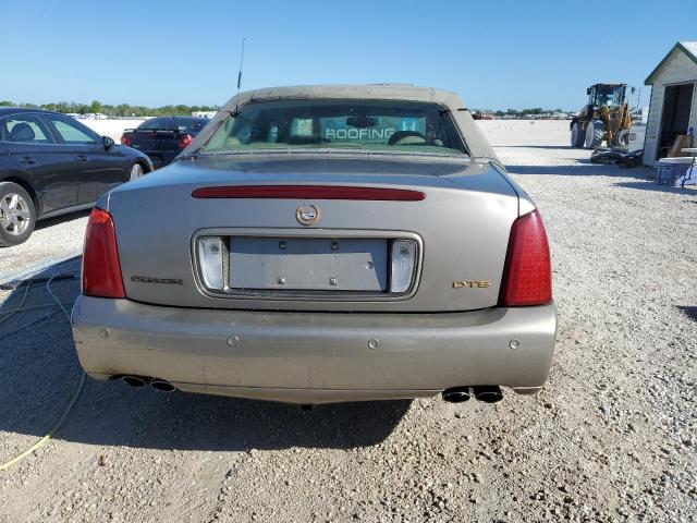 1G6KF57923U173799 - 2003 CADILLAC DEVILLE DTS GOLD photo 6