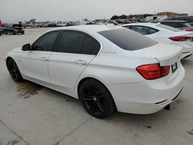 WBA3F9C57DF145396 - 2013 BMW ACTIVEHYBR WHITE photo 2