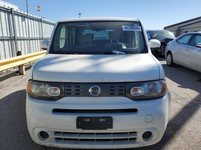 JN8AZ2KR5AT158985 - 2010 NISSAN CUBE BASE WHITE photo 5