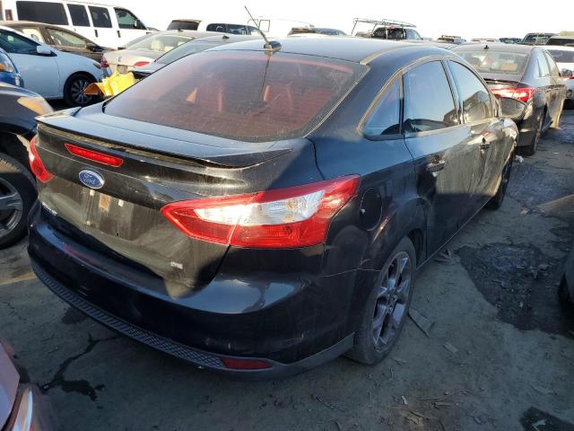 1FADP3F29EL210972 - 2014 FORD FOCUS SE BLACK photo 3