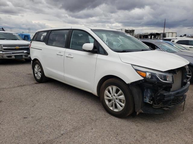 KNDMA5C18J6387024 - 2018 KIA SEDONA L WHITE photo 4