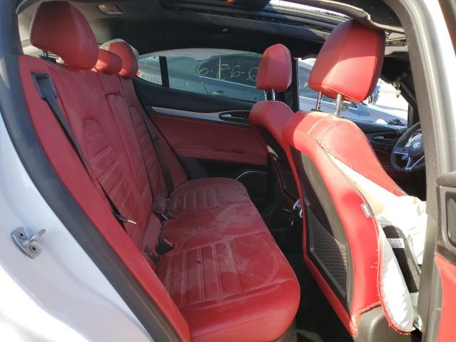 ZASPAKBN1K7C67519 - 2019 ALFA ROMEO STELVIO TI WHITE photo 10