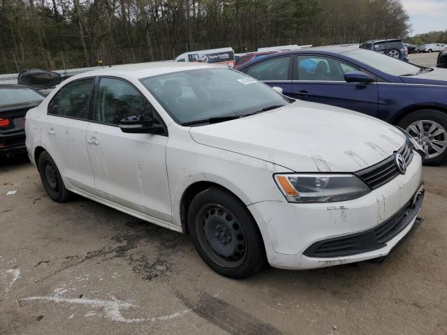 3VWD07AJ9EM232762 - 2014 VOLKSWAGEN JETTA SE WHITE photo 4