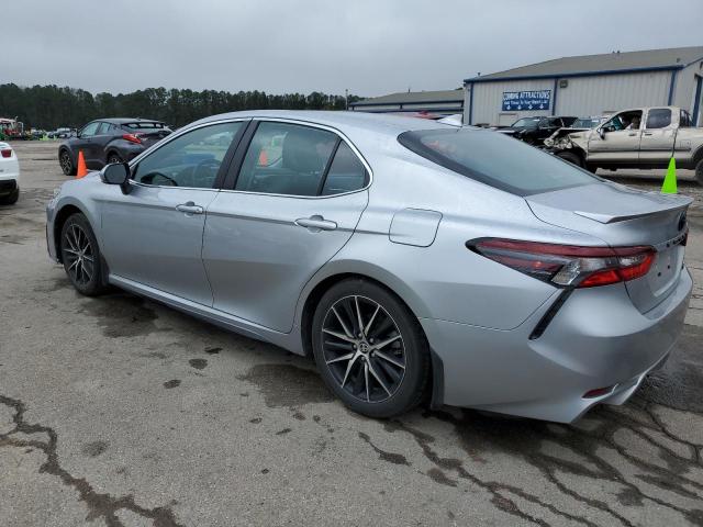 4T1G11AK3RU855665 - 2024 TOYOTA CAMRY SE NIGHT SHADE SILVER photo 2