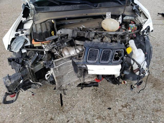 3C4NJDDB7LT189548 - 2020 JEEP COMPASS TRAILHAWK WHITE photo 11