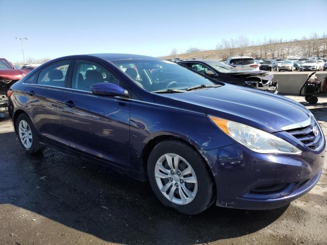 5NPEB4AC9BH037926 - 2011 HYUNDAI SONATA GLS BLUE photo 4