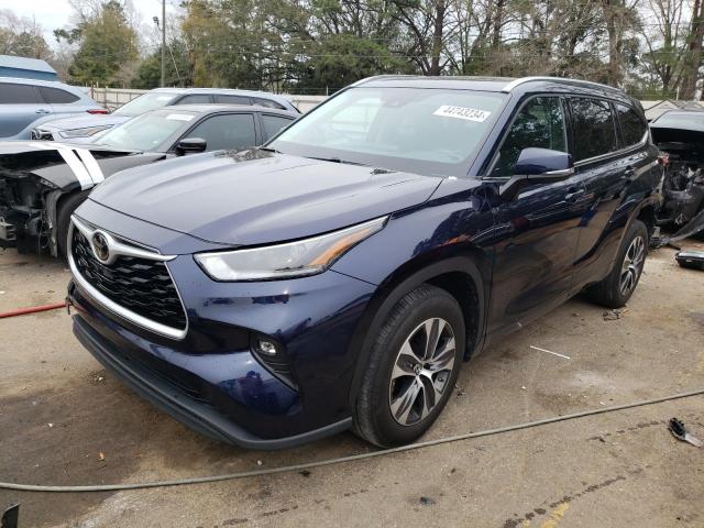 2021 TOYOTA HIGHLANDER XLE, 