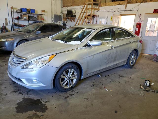 2013 HYUNDAI SONATA GLS, 