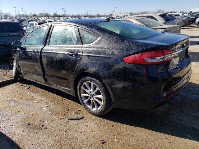 3FA6P0H71HR407480 - 2017 FORD FUSION SE BLACK photo 2