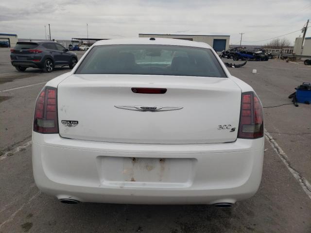 2C3CCABT3EH254035 - 2014 CHRYSLER 300 S WHITE photo 6