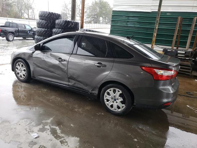 1FAHP3F22CL455322 - 2012 FORD FOCUS SE GRAY photo 2