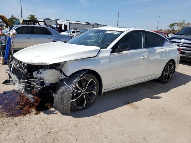 1N4BL4CV1PN303872 - 2023 NISSAN ALTIMA SR WHITE photo 1