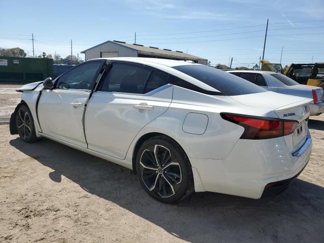 1N4BL4CV1PN303872 - 2023 NISSAN ALTIMA SR WHITE photo 2