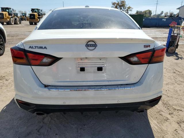 1N4BL4CV1PN303872 - 2023 NISSAN ALTIMA SR WHITE photo 6