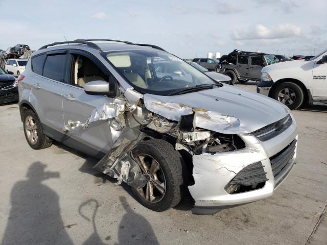 1FMCU0GX6EUD06572 - 2014 FORD ESCAPE SE SILVER photo 4