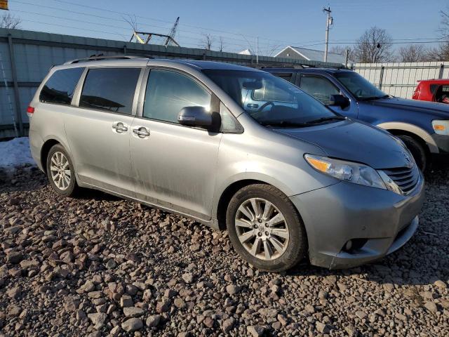 5TDDK3DC1ES075473 - 2014 TOYOTA SIENNA XLE SILVER photo 4