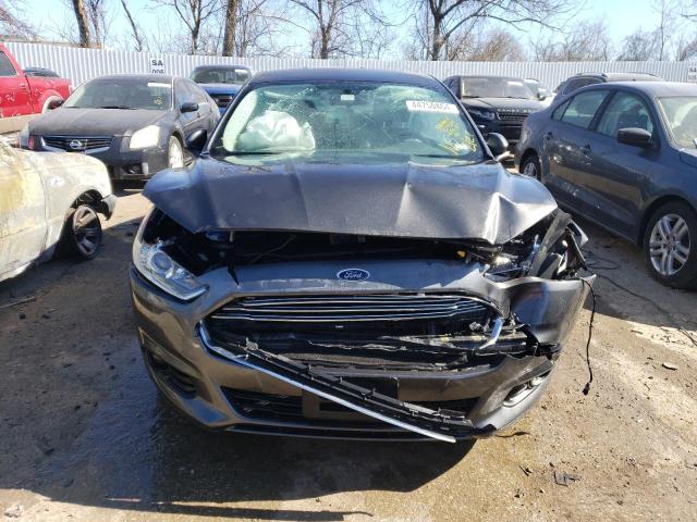 3FA6P0H72GR224166 - 2016 FORD FUSION SE GRAY photo 5